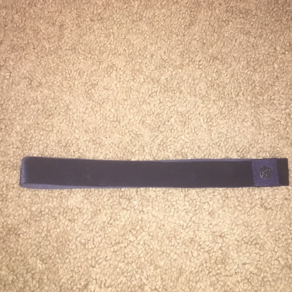 Lululemon headband. - Picture 4 of 4